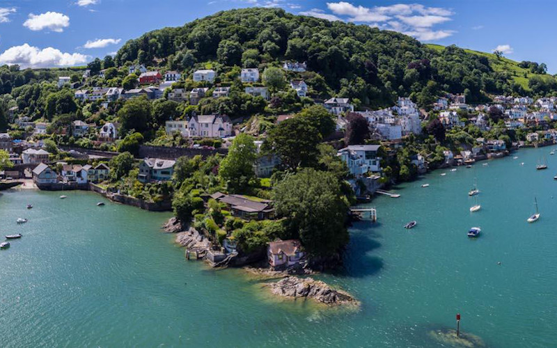 coatal cottages in devon