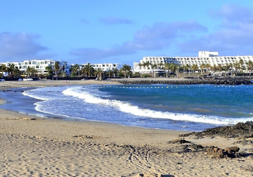 holiday cottages in costa teguise