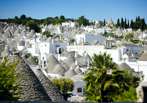 trulli in alberobello puglia